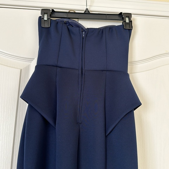 Prom dress size 1 strapless navy blue scuba like evening gown w/ peplums on hips - Picture 5 of 11
